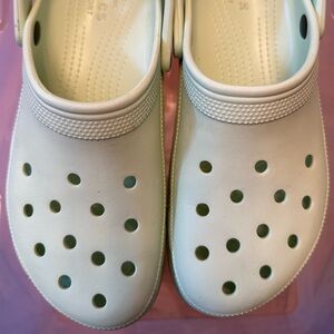 Women’s platform crocs